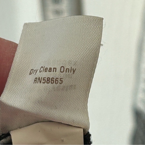 Caslon Women’s Slacks Dress Pants 2P Black Straight Leg Career Wear Office - Picture 11 of 11